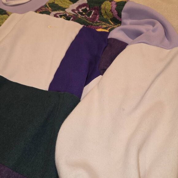 Greenwrld patchwork hoodie "Wildflower Dusk". Est size large. - Picture 10 of 12